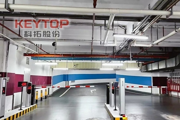 安徽亳州智能道閘、停車(chē)場(chǎng)道閘解決方案、自動(dòng)收費(fèi)道閘系統(tǒng)